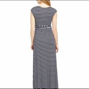 Jessica Simpson Dresses - Jessica Simpson Maternity Maxi Dress Jessica Simpson Dresses - Jessica Simpson Maternity Maxi Dress